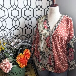 🍃Umgee + Floral and Animal Print Women's Top🍃